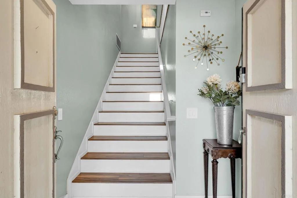https://cdn.realtyfeed.com/cdn/127/307078360/17a8aff1f692a82cb6a91bbed89069c3.webp