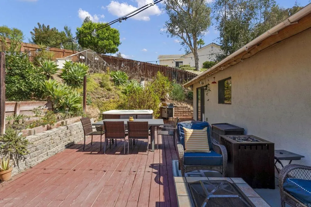 https://cdn.realtyfeed.com/cdn/127/307078360/8aa61c8d490f75ce26912c4549e106fe.webp