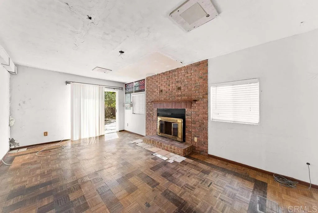 https://cdn.realtyfeed.com/cdn/127/307078363/afed793aa8b0c73570c69b89c6fec22c.webp