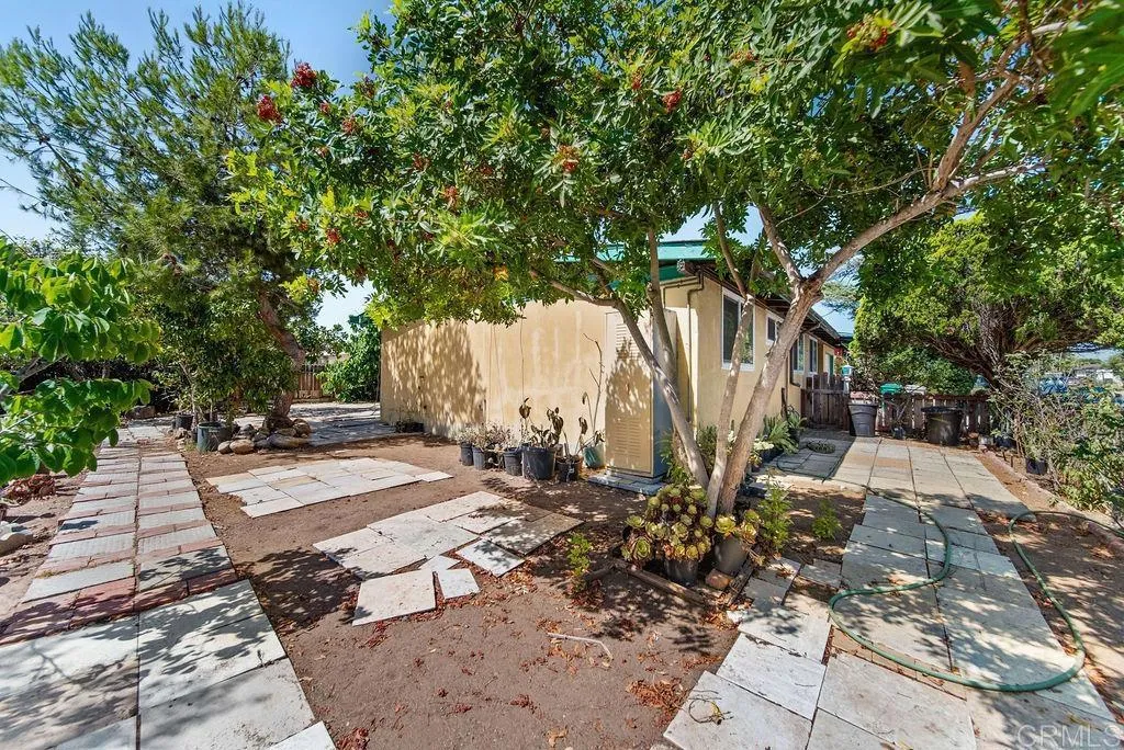 https://cdn.realtyfeed.com/cdn/127/307078363/c730d8862bf8e6101c9141f10afb27a9.webp