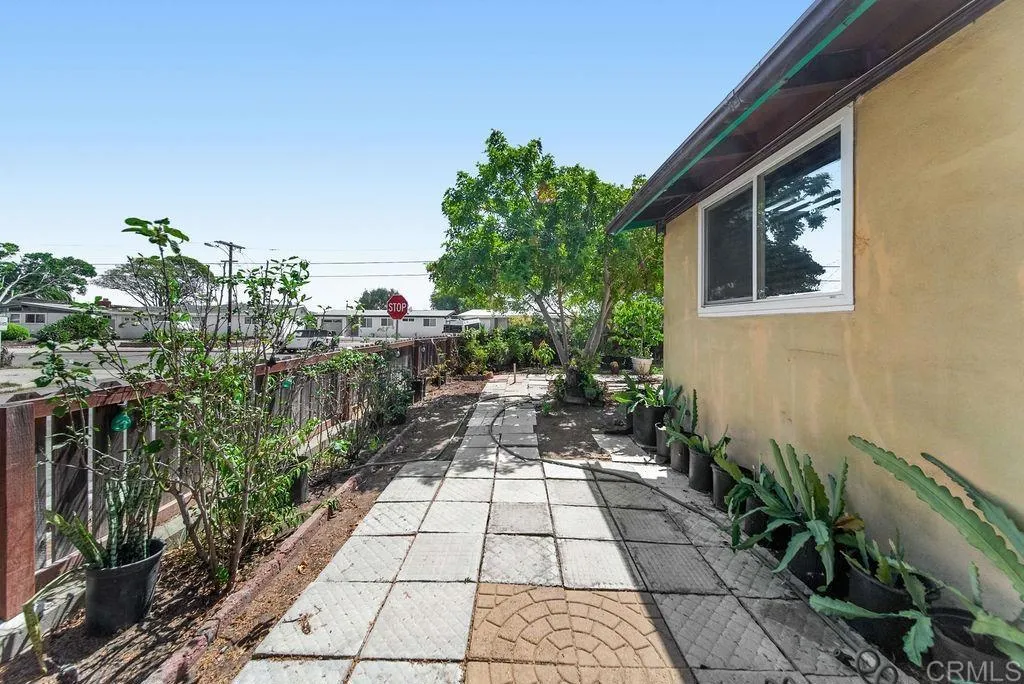 https://cdn.realtyfeed.com/cdn/127/307078363/f2c5620a45684ad3817a83890dd22f2f.webp