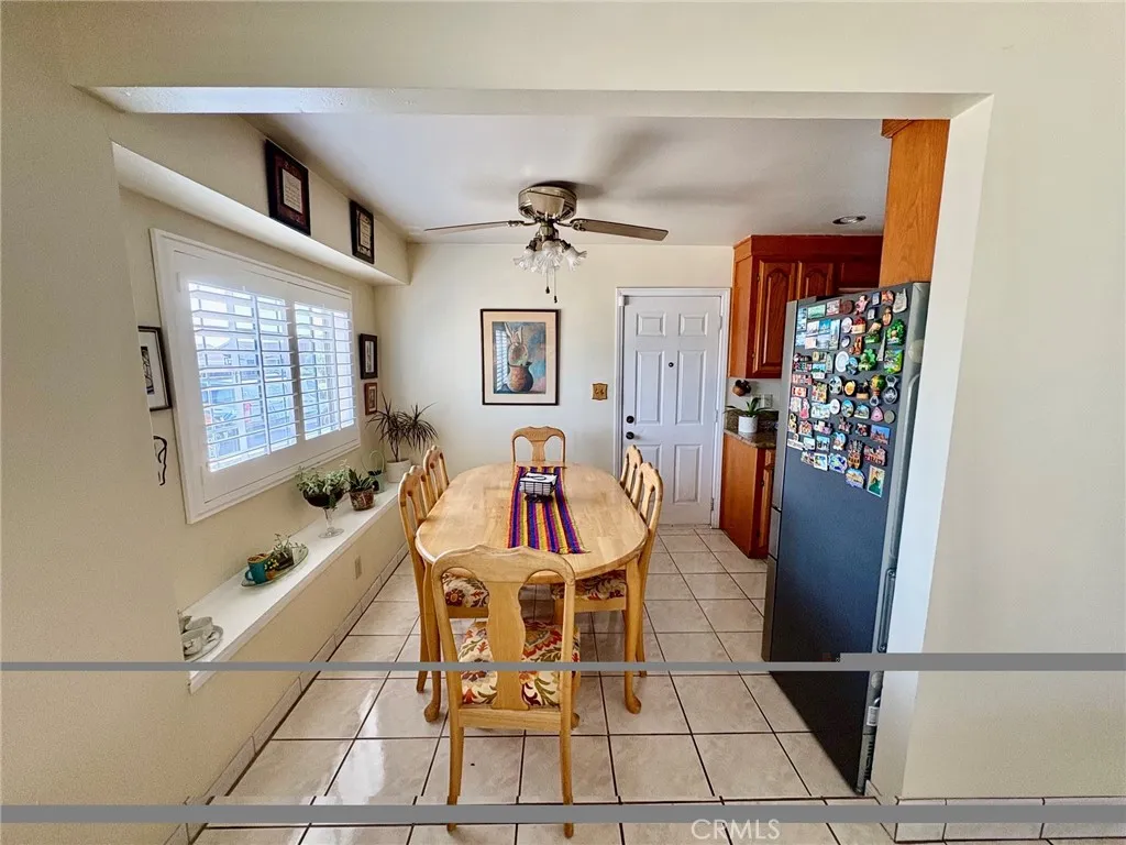 https://cdn.realtyfeed.com/cdn/127/307078404/b024a96e69f8da78560d1420664800a0.webp