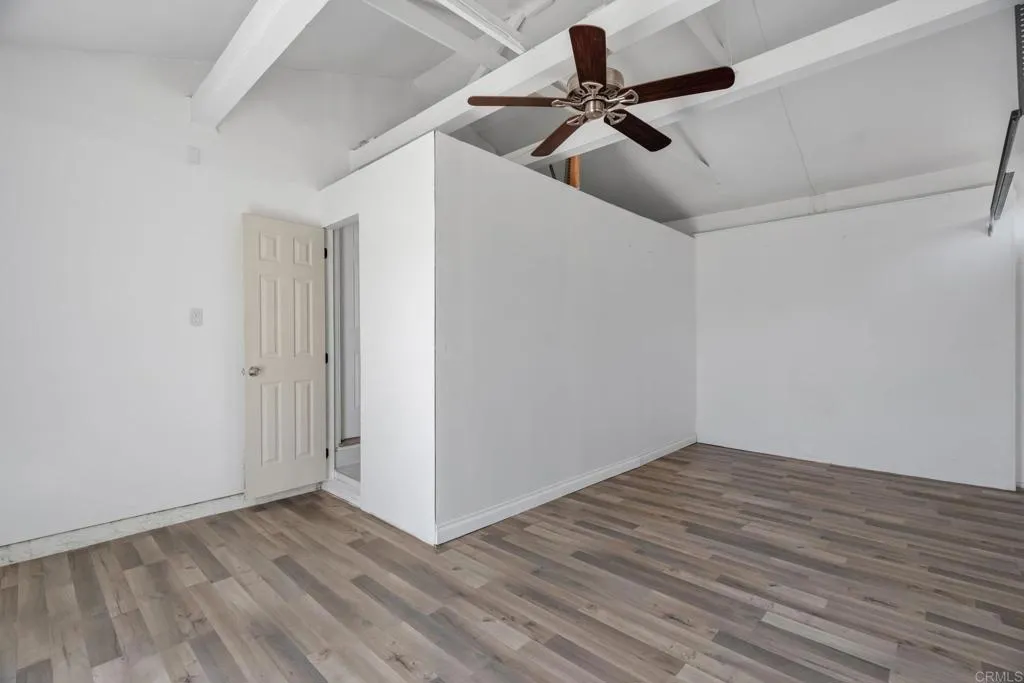 https://cdn.realtyfeed.com/cdn/127/307078452/1b9d8618eb40092fac1898ac864169ec.webp