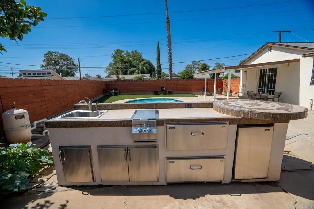 https://cdn.realtyfeed.com/cdn/127/307078452/fc019771a2b9bb0c93d7e24b395dd385.webp
