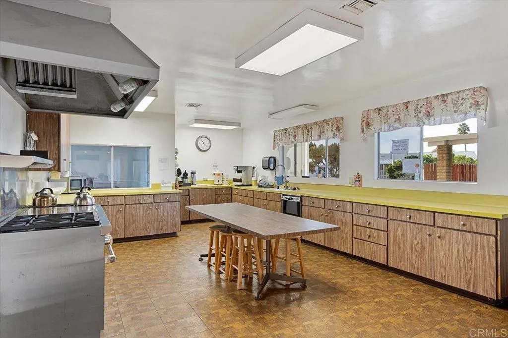 https://cdn.realtyfeed.com/cdn/127/307078526/168fbf6ccff88e388e6489e5a1b51e47.webp