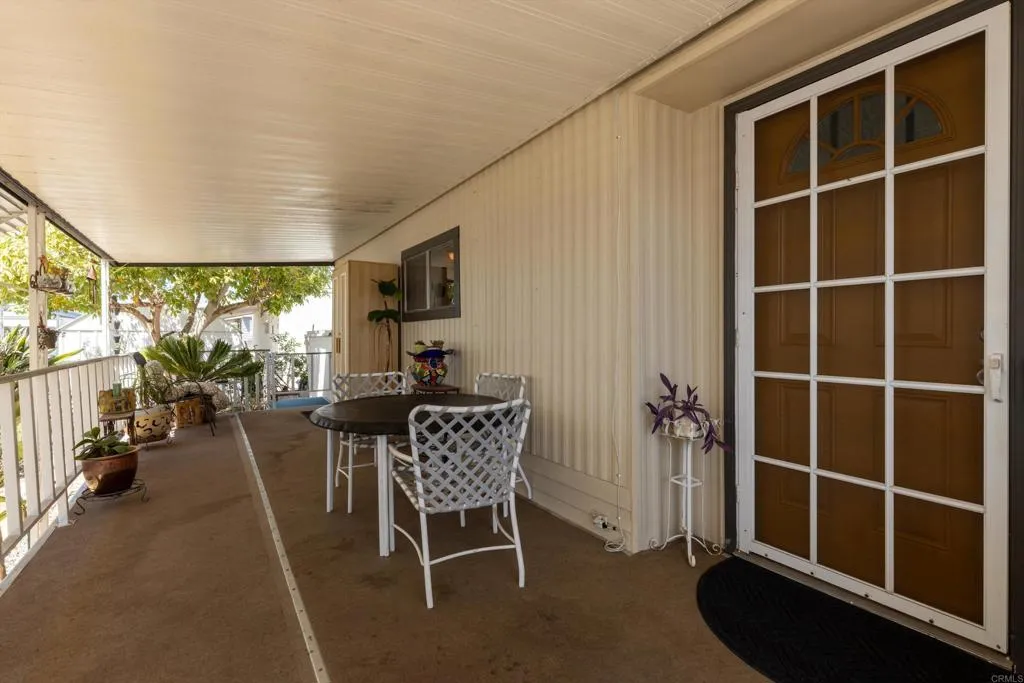 https://cdn.realtyfeed.com/cdn/127/307078526/3e2ea76c34c50781e79955fab1a1111a.webp
