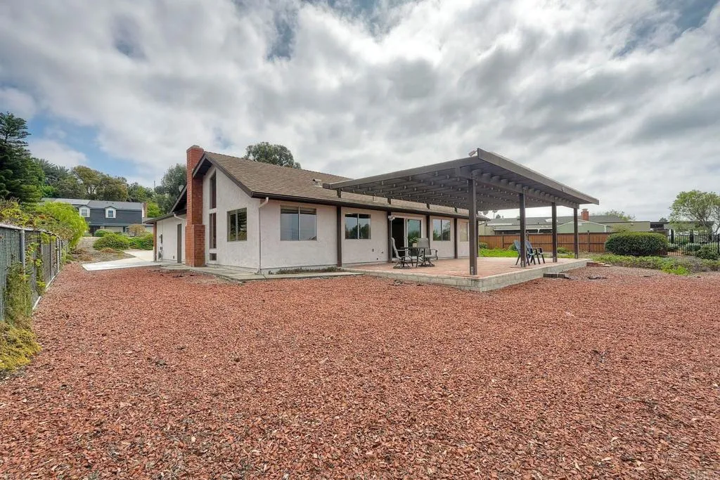 https://cdn.realtyfeed.com/cdn/127/307078533/6d007631d3430c30e6b0c1be17455e7b.webp