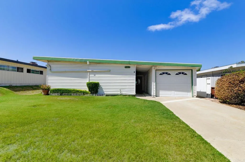 https://cdn.realtyfeed.com/cdn/127/307078561/9ab40a1ae6b622867134688935c35321.webp