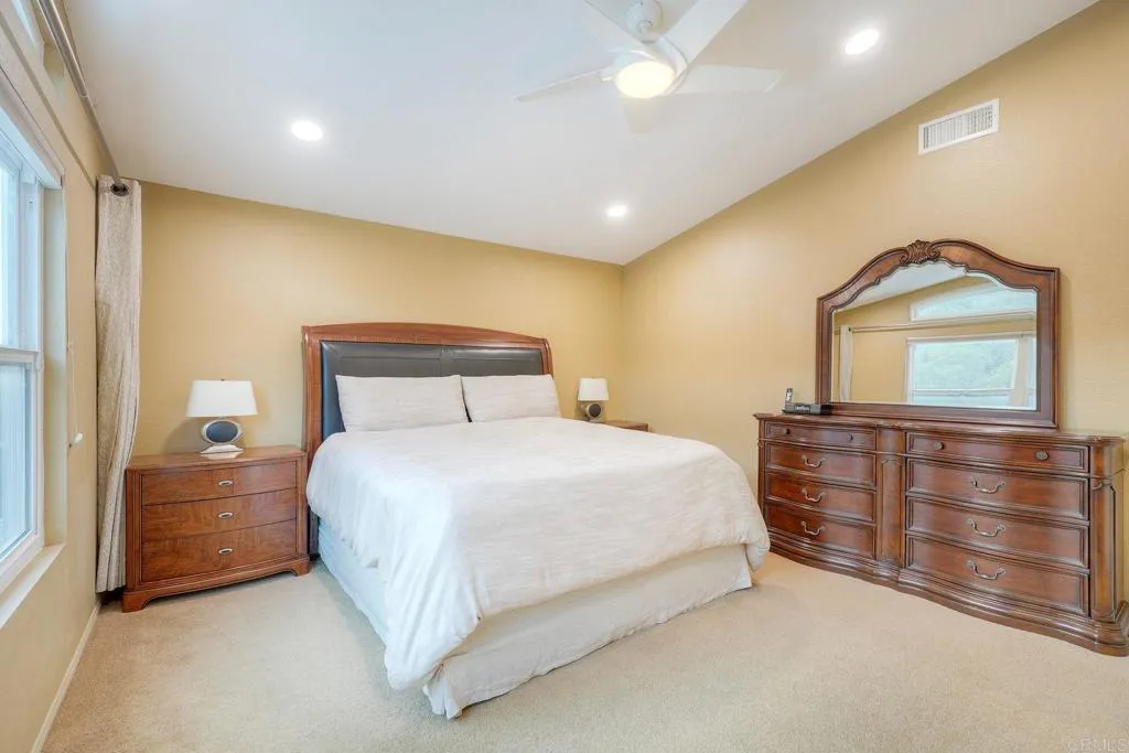 https://cdn.realtyfeed.com/cdn/127/307078590/e91a76ac7a1b6a53a209be4d2fa795bc.webp
