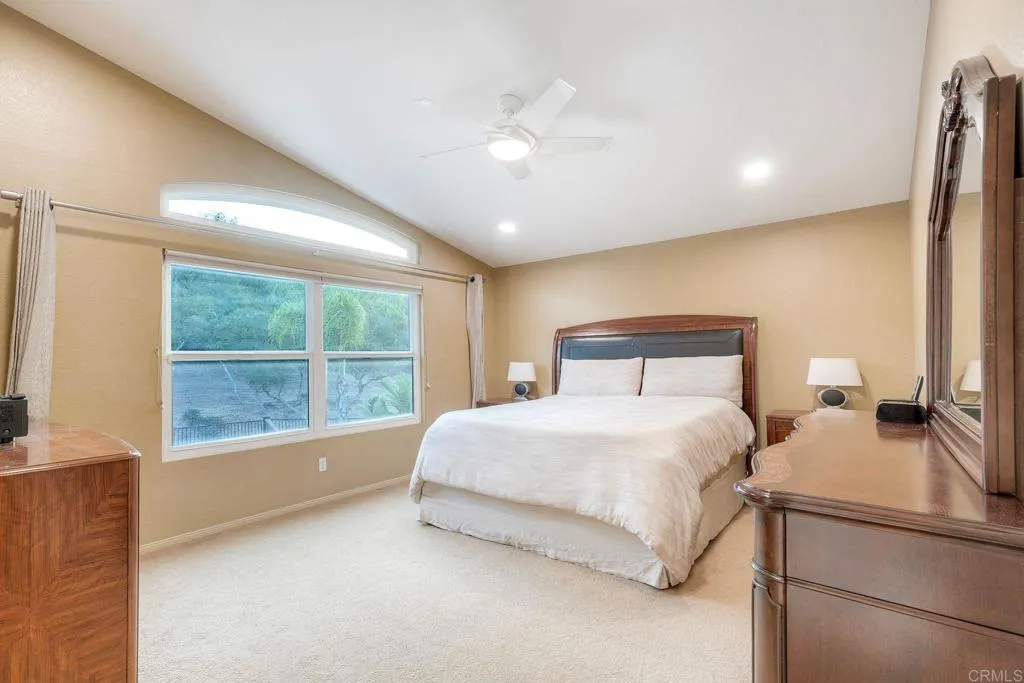 https://cdn.realtyfeed.com/cdn/127/307078590/fbbc8bef23f8dc235e884b54b67c7b62.webp