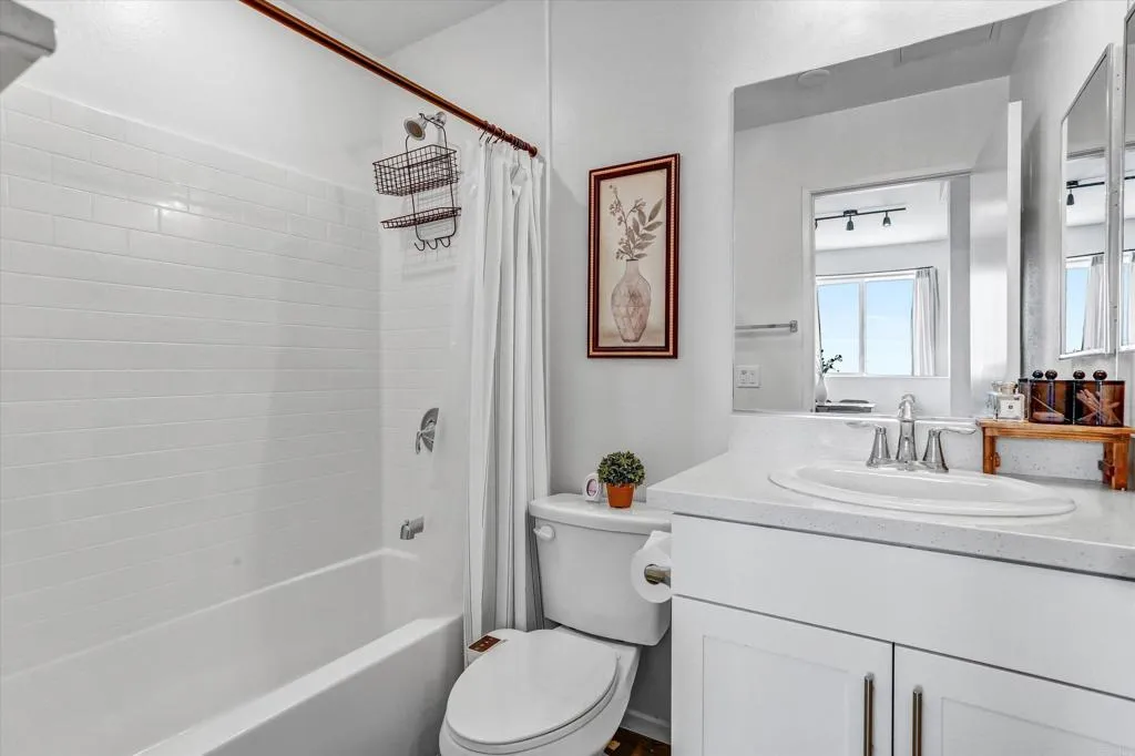 https://cdn.realtyfeed.com/cdn/127/307078693/cb4dbbc652f99c97cbbe20bbd5d7e01f.webp