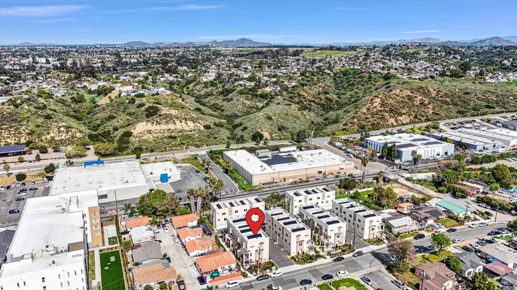 https://cdn.realtyfeed.com/cdn/127/307078693/f6a0db59aebc4f7d7ce4d90b12ae4707.webp