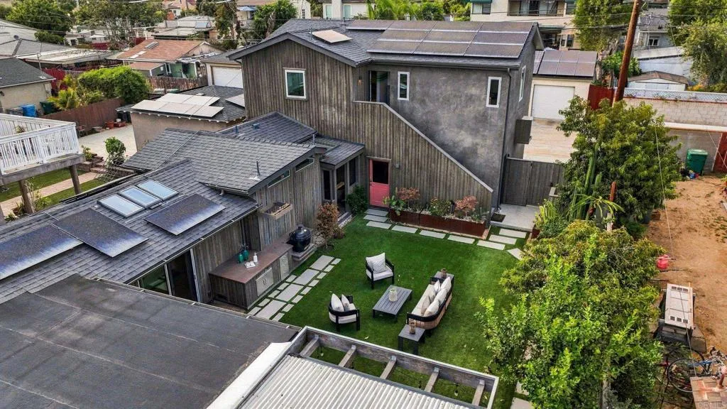 https://cdn.realtyfeed.com/cdn/127/307078725/8ecda1ee3c758335bda445987f0c2000.webp