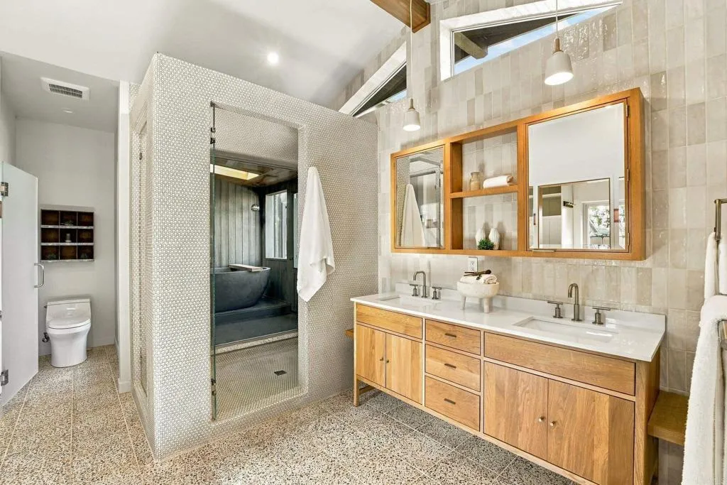 https://cdn.realtyfeed.com/cdn/127/307078725/9dac0eb6c52e9d2d7bdfadca4f7bca38.webp