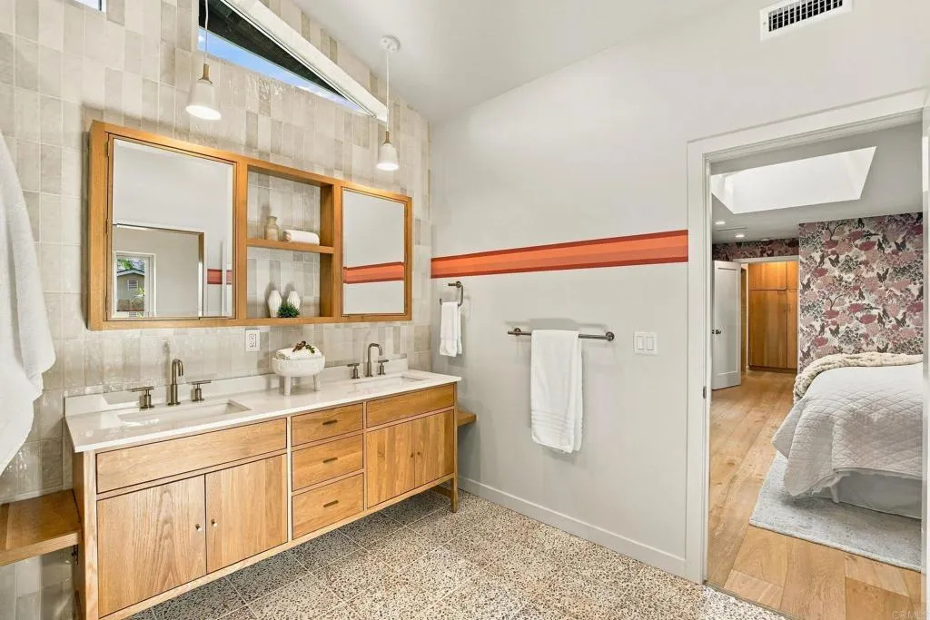 https://cdn.realtyfeed.com/cdn/127/307078725/a397b20d66a993911a56ac52aceb2178.webp