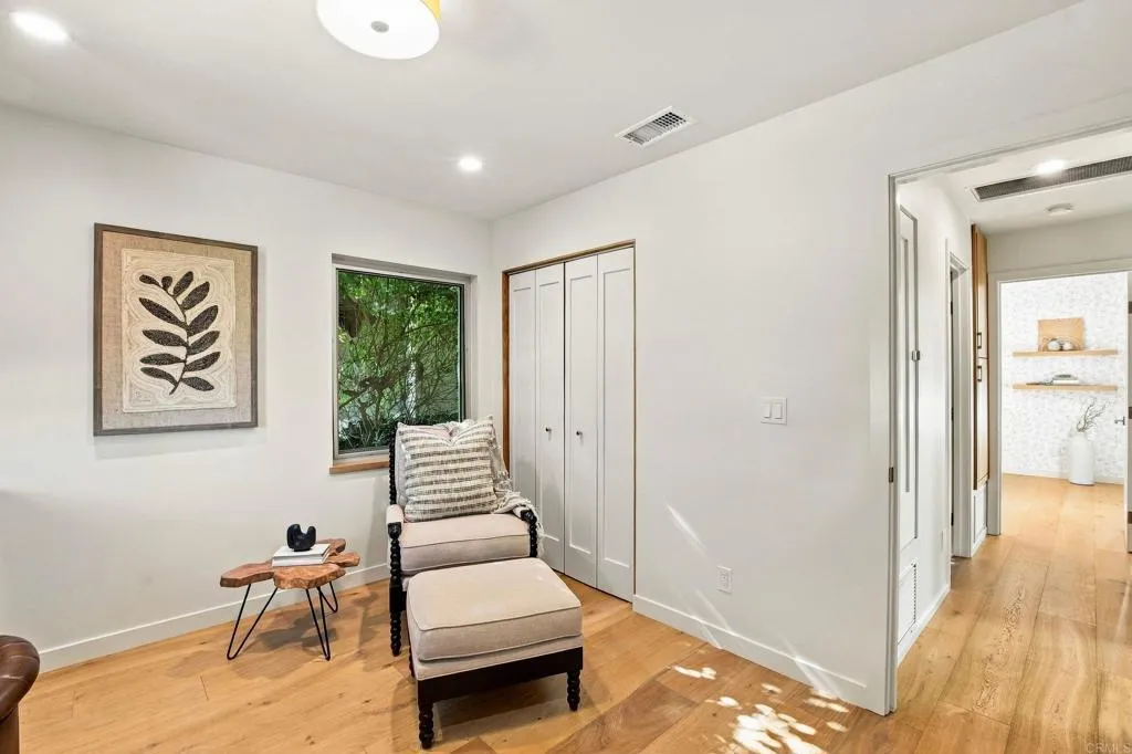 https://cdn.realtyfeed.com/cdn/127/307078725/c8d7773d3872d60c5270179e2829710c.webp