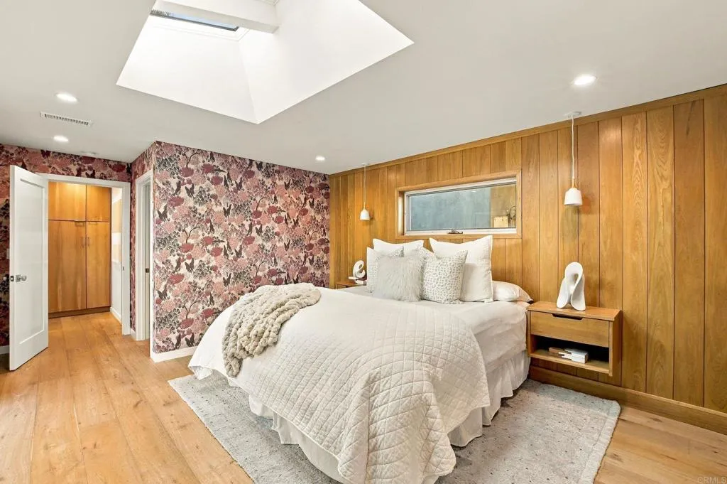 https://cdn.realtyfeed.com/cdn/127/307078725/fa29bf4029517c5bb718b65dd4f5b3df.webp