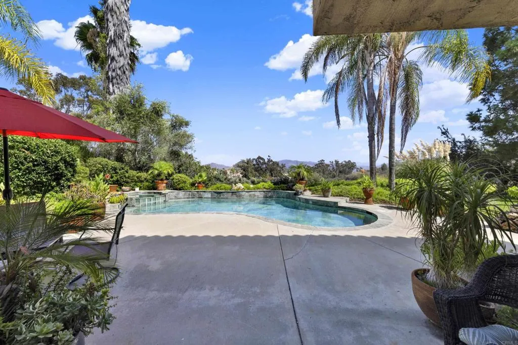 https://cdn.realtyfeed.com/cdn/127/307078765/04e563fe8a6505cc47d7ee91723b9df4.webp
