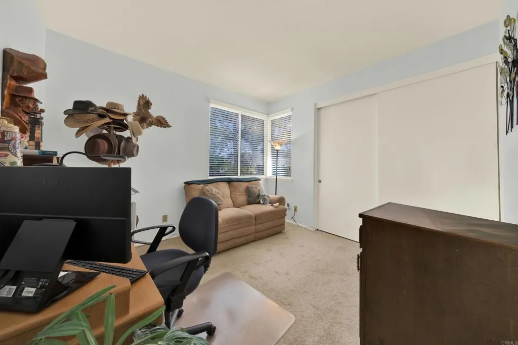 https://cdn.realtyfeed.com/cdn/127/307078765/0a1bb5c2a3b29955f6a00bbe397442a6.webp