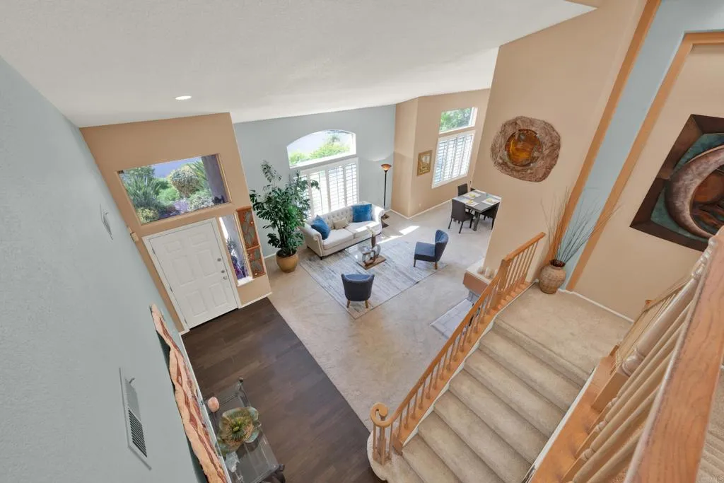 https://cdn.realtyfeed.com/cdn/127/307078765/2c50105aea964ec2917544d58f8f4f3a.webp