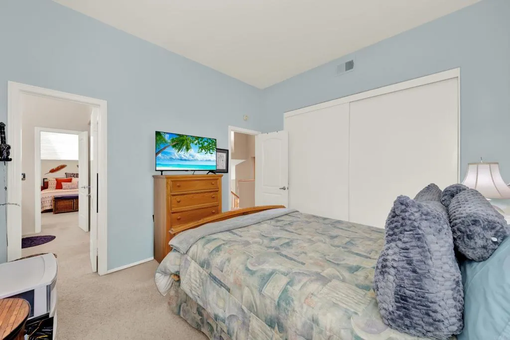 https://cdn.realtyfeed.com/cdn/127/307078765/4e4156b14f4fdbcb0510629a92b6654c.webp