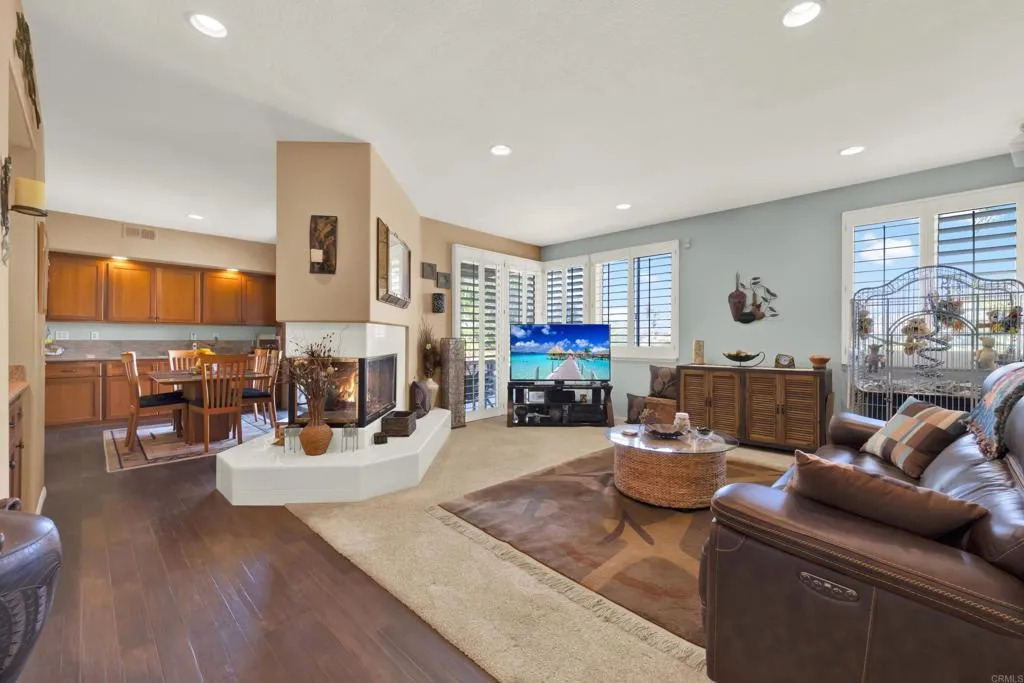 https://cdn.realtyfeed.com/cdn/127/307078765/d27d58960e02e6ed0802d675c9c3d964.webp