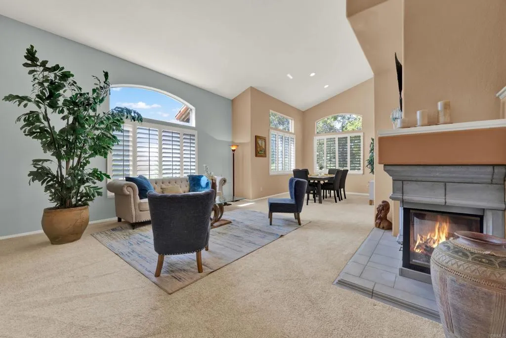 https://cdn.realtyfeed.com/cdn/127/307078765/f7ff86560cd76c7ec8c968b7c840269d.webp