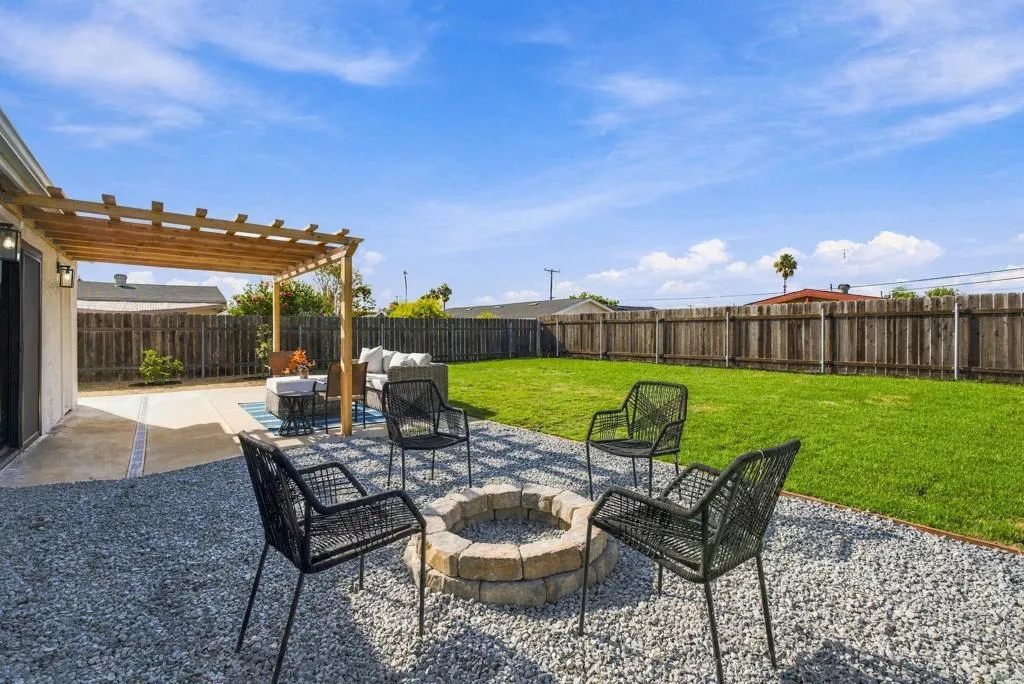 https://cdn.realtyfeed.com/cdn/127/307078862/59a058385d34937d267962bcf58906f4.webp