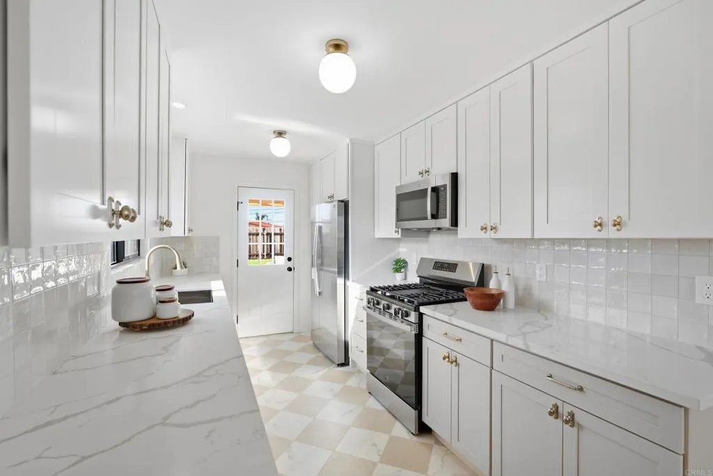 https://cdn.realtyfeed.com/cdn/127/307078862/5f6f2f38b07da0ade7a0654191046538.webp