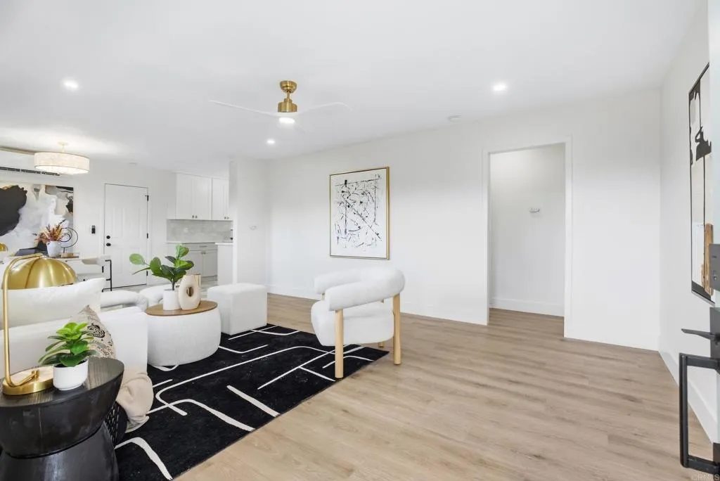 https://cdn.realtyfeed.com/cdn/127/307078862/8a98d73543e140f67f64953c9b4fa86f.webp