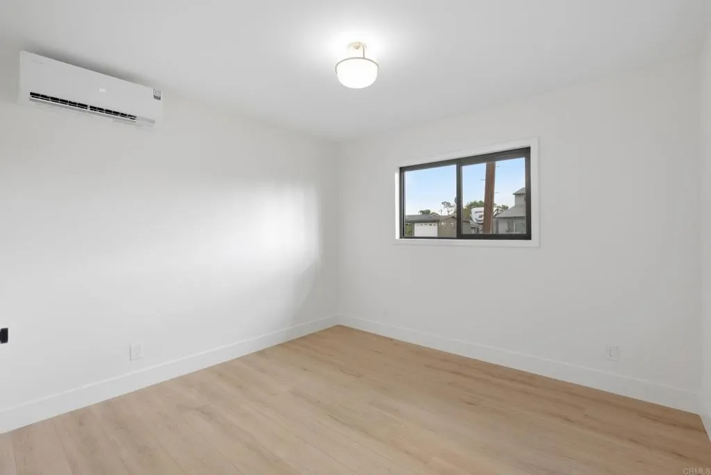 https://cdn.realtyfeed.com/cdn/127/307078862/ff8722a32210dcfe13a69ac8c5d86f88.webp