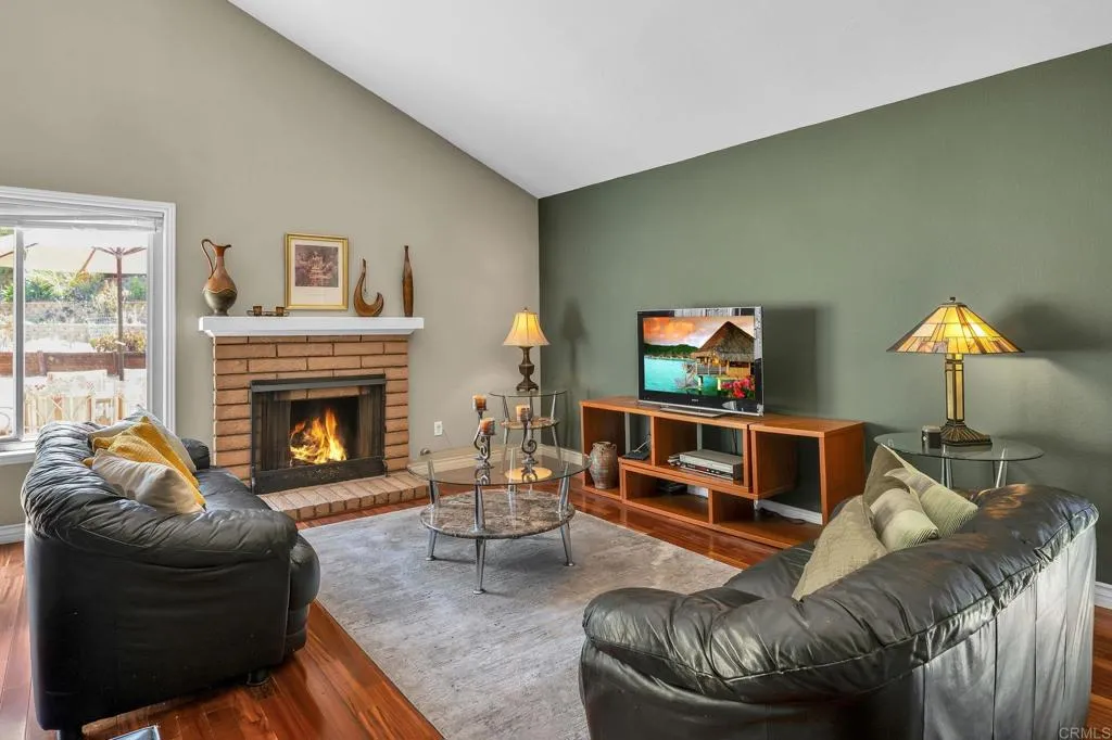 https://cdn.realtyfeed.com/cdn/127/307078881/0aa9f84ce8715254435fb9e2ff2c2a5e.webp