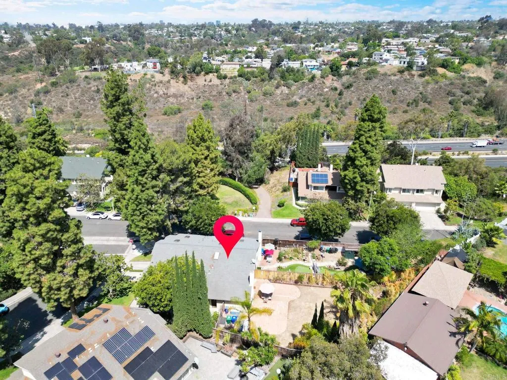 https://cdn.realtyfeed.com/cdn/127/307078881/32adb2323385ed7d6cb4644112c910e6.webp