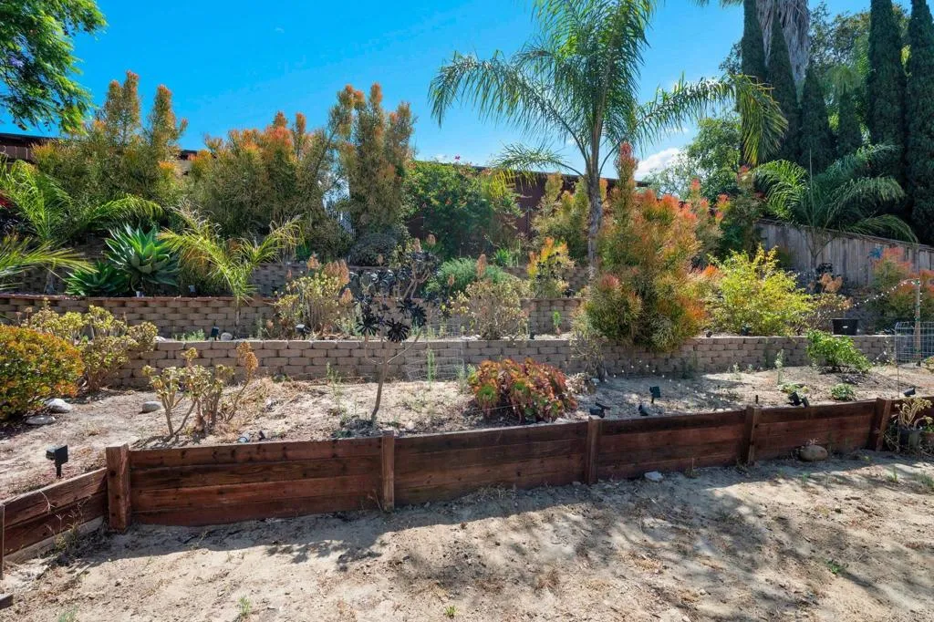 https://cdn.realtyfeed.com/cdn/127/307078881/9d2da1cf2114af2463c7c8c966ab4a75.webp