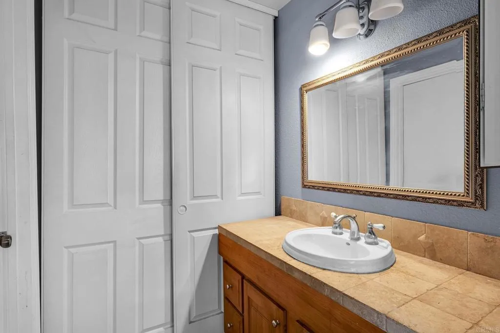 https://cdn.realtyfeed.com/cdn/127/307078881/c0090f519cbf06a08f8110801bf7c768.webp