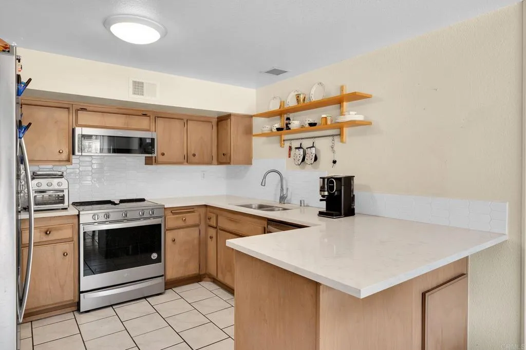 https://cdn.realtyfeed.com/cdn/127/307078881/dc097ff84129057a173c0c7f11823596.webp