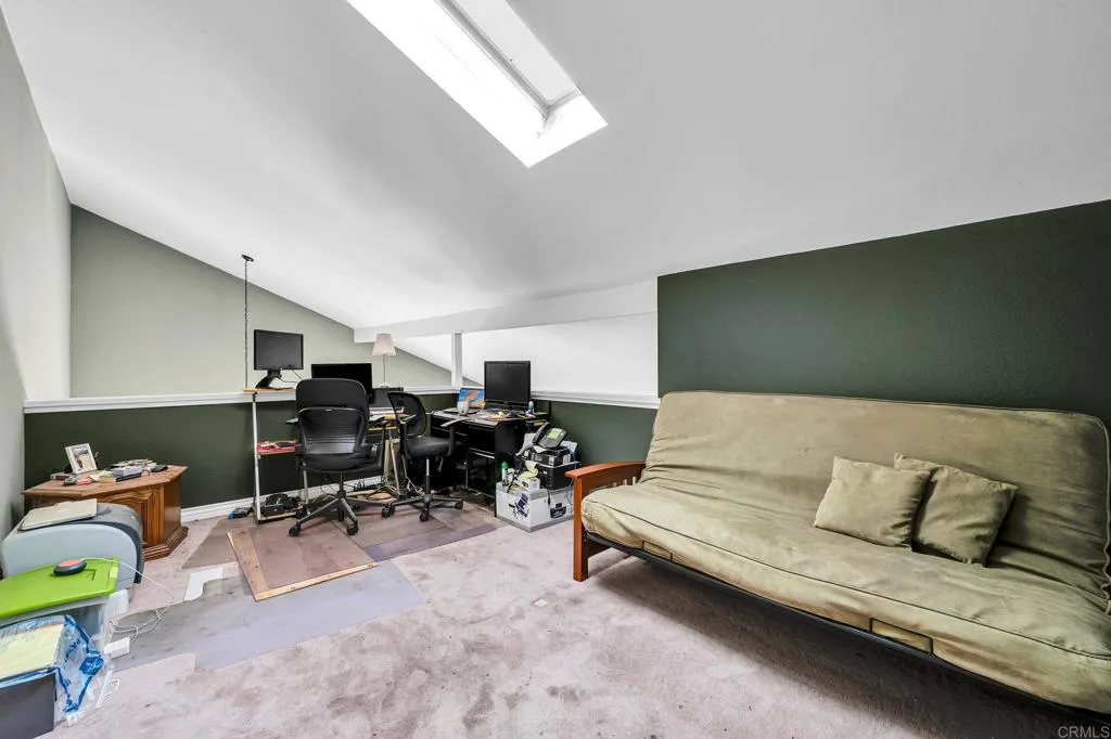 https://cdn.realtyfeed.com/cdn/127/307078881/e4fe6fa0cf598234d829cd57c848b1d4.webp