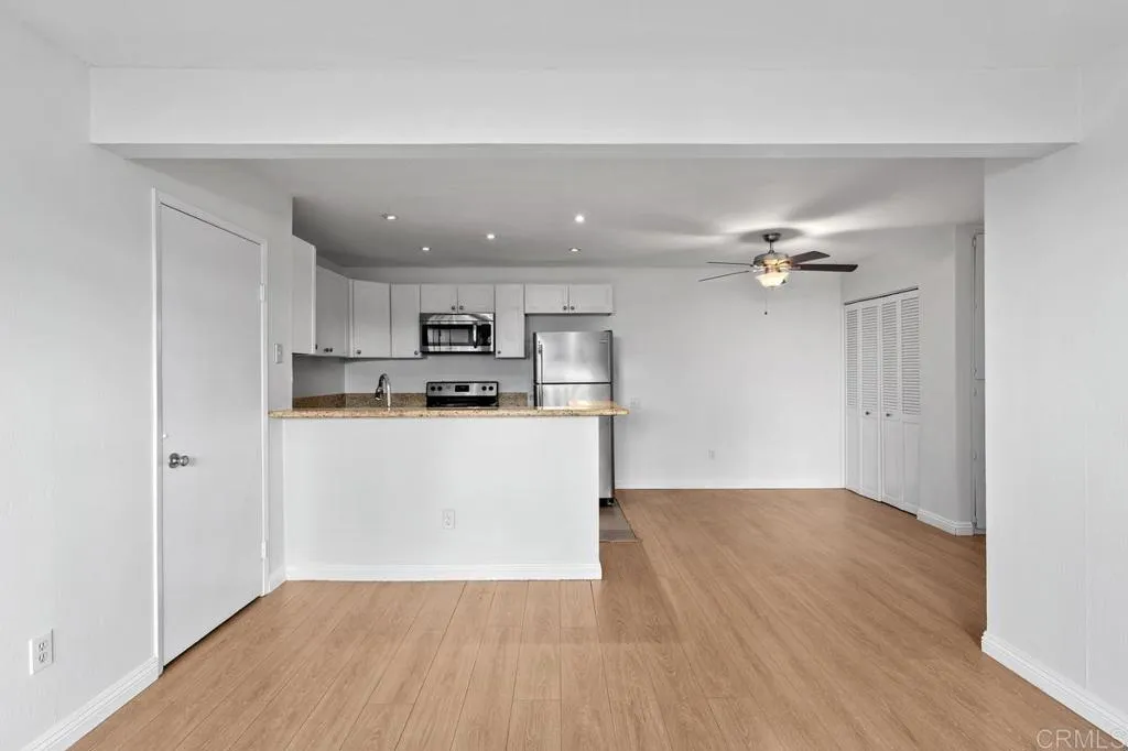 https://cdn.realtyfeed.com/cdn/127/307078913/21fdd3a77a3de33d476b14635749cb3d.webp