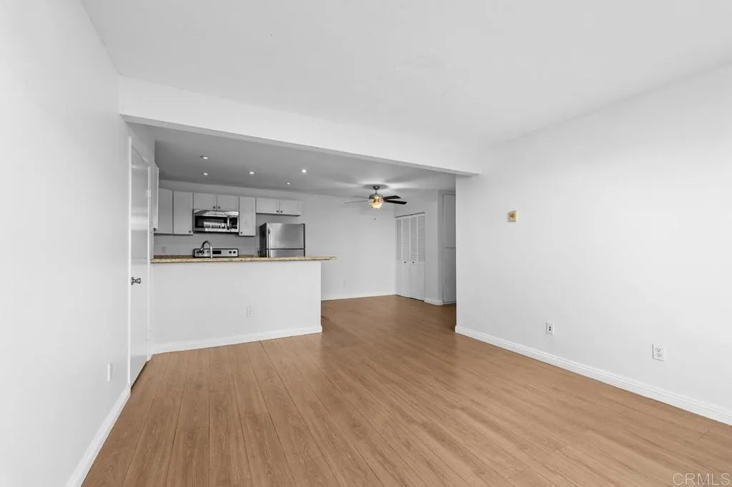 https://cdn.realtyfeed.com/cdn/127/307078913/4828e55609128b774e9f140851d94d87.webp
