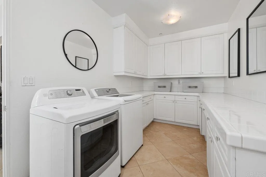 https://cdn.realtyfeed.com/cdn/127/307078929/655907dd4ce7ad640040c9010092e3a2.webp