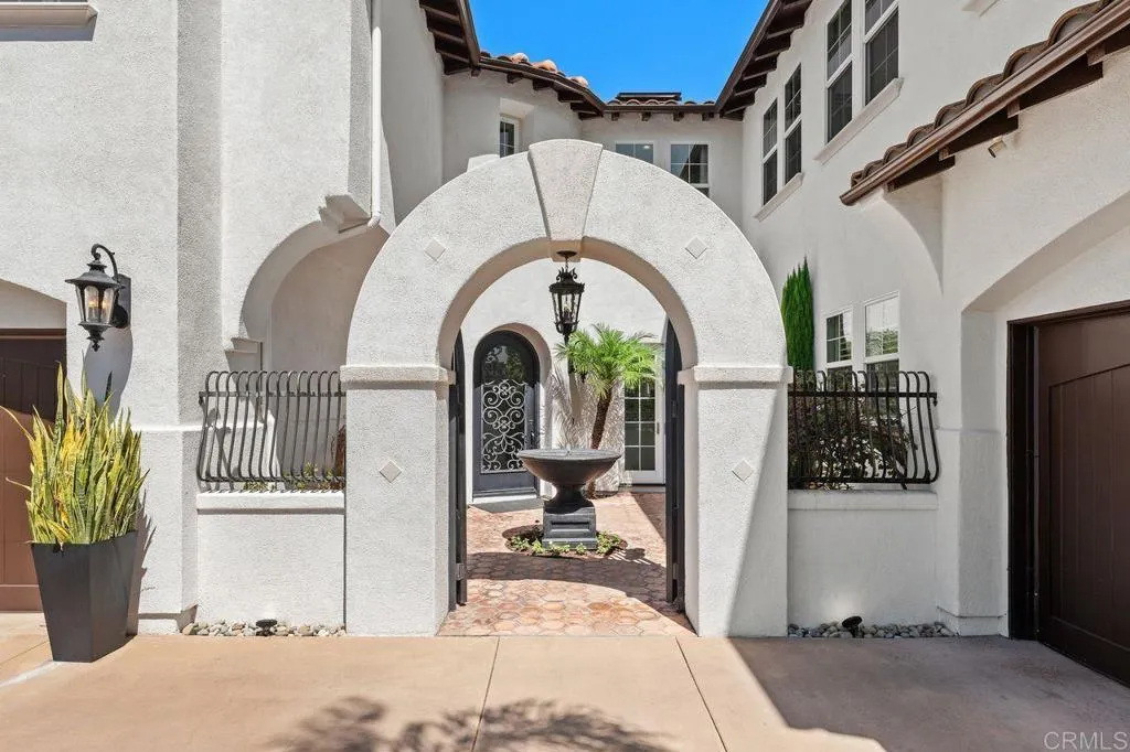 https://cdn.realtyfeed.com/cdn/127/307078929/7800142a2b3b3648628899b74e9a536e.webp