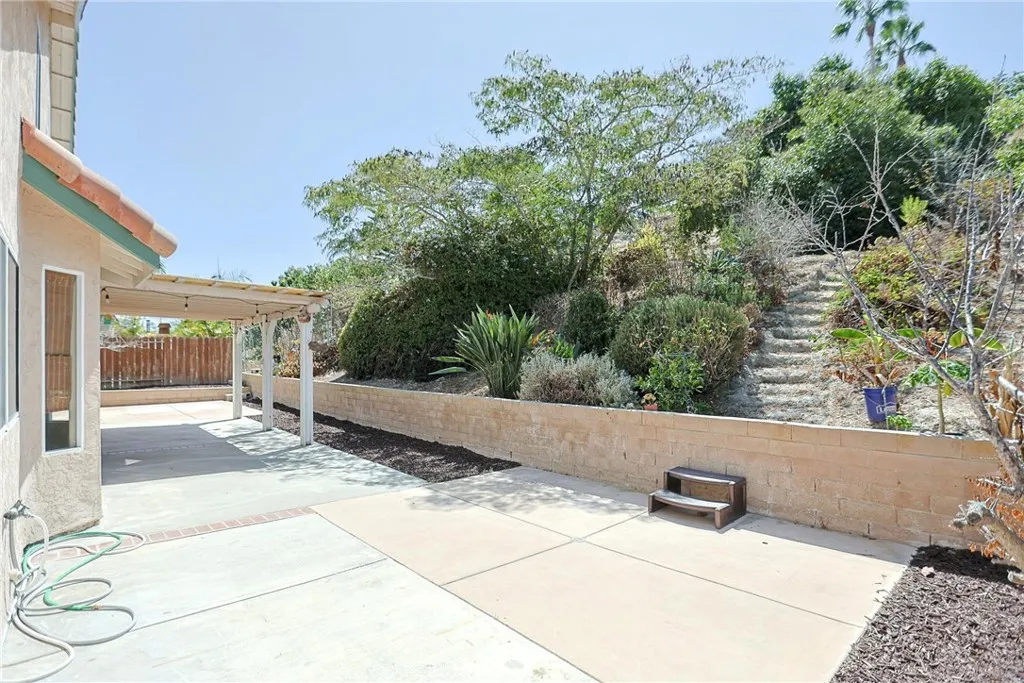 https://cdn.realtyfeed.com/cdn/127/307078977/32dd09f76afa01dc58c00766e377a7c6.webp