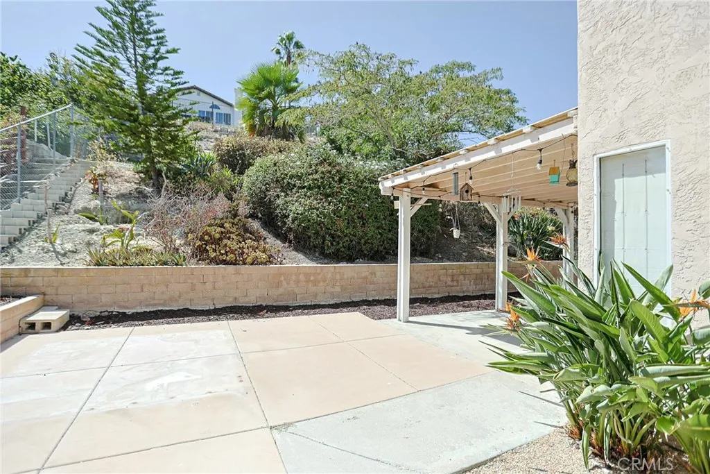 https://cdn.realtyfeed.com/cdn/127/307078977/32faa24cf530ee28b672ad29d828f9cd.webp
