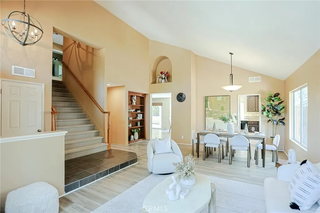 https://cdn.realtyfeed.com/cdn/127/307078977/6a04a94998a5ed6605dbdd8fc1d5b48f.webp