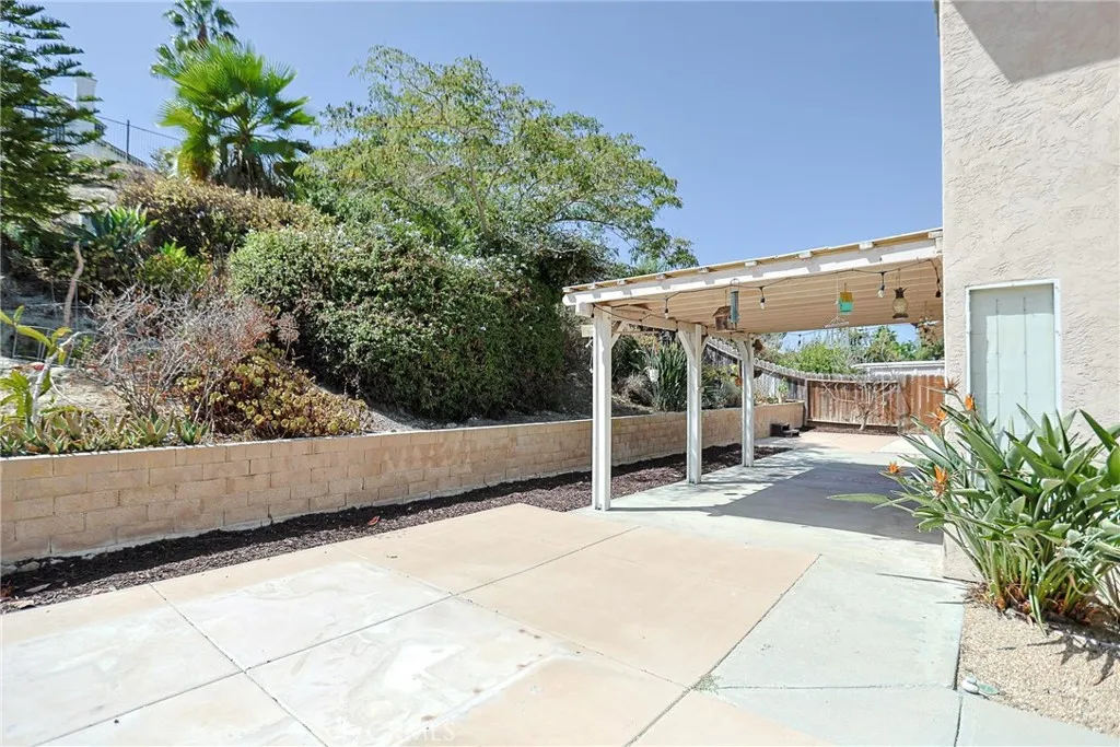https://cdn.realtyfeed.com/cdn/127/307078977/7dfb704aef17e7a748b7788034b62bd1.webp