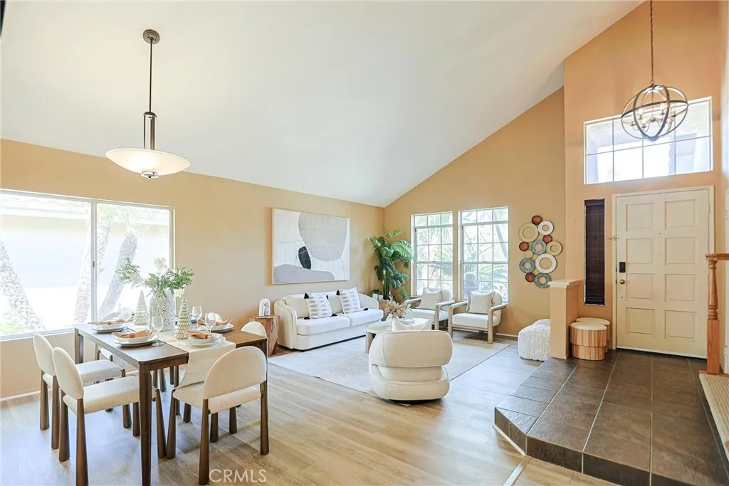 https://cdn.realtyfeed.com/cdn/127/307078977/919bf7f94fcc14fef6231b87d92259a1.webp