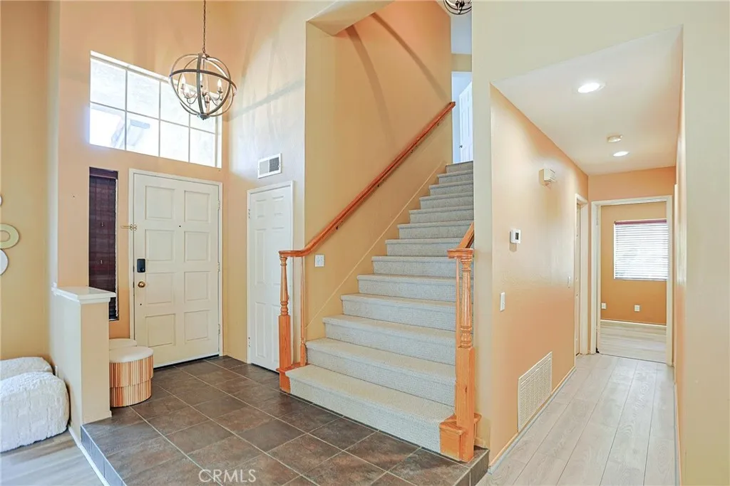 https://cdn.realtyfeed.com/cdn/127/307078977/b48bc31060e062a2c0c6916efbbf7f0c.webp