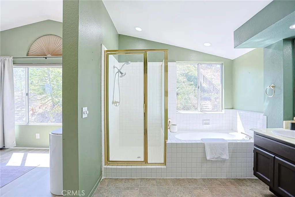https://cdn.realtyfeed.com/cdn/127/307078977/d18a1170013f25727e7b7d2c7b5f75ba.webp