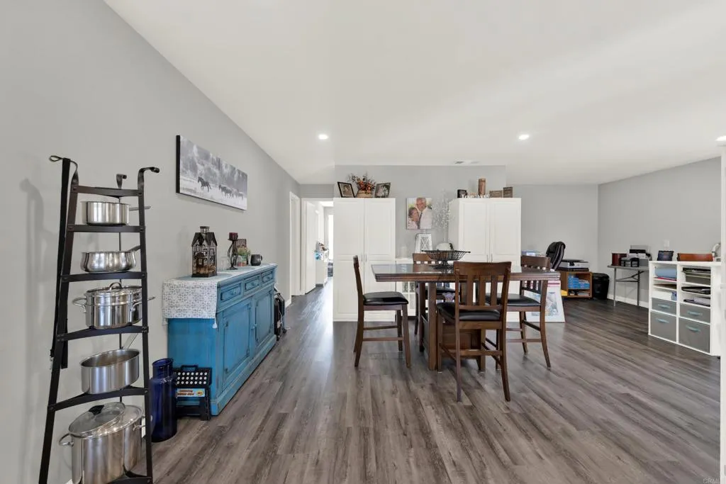 https://cdn.realtyfeed.com/cdn/127/307079039/cd9aedf82abd5aa703dceb6d34326b45.webp