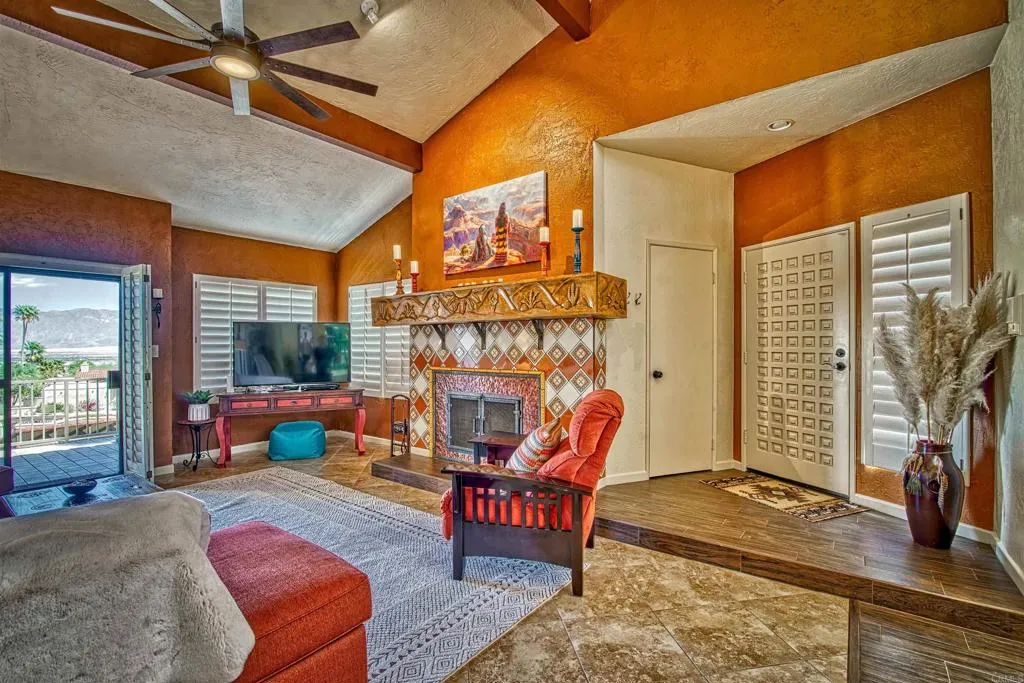 https://cdn.realtyfeed.com/cdn/127/307079070/1ac83bb5460ab01b254f630192d08352.webp